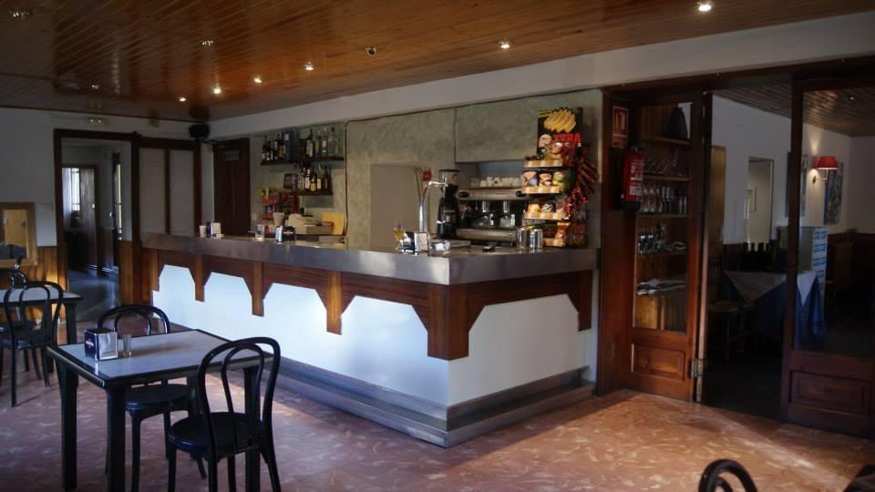 Hotel Fonda Domingo à Lles Extérieur photo